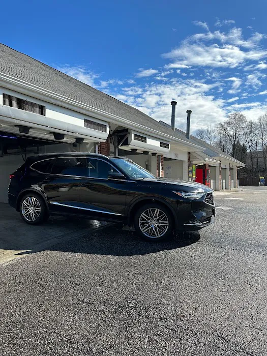 Water Works Car Wash- Crofton 1