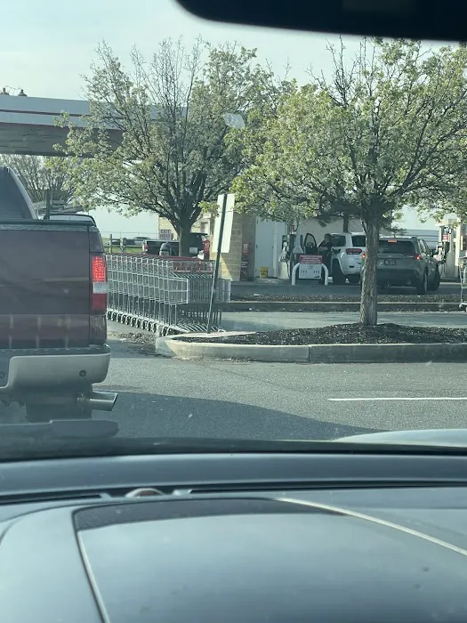 BJ's Gas Station 2