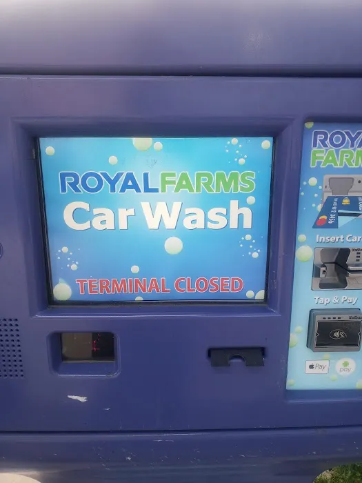 Royal Farms Car Wash 5