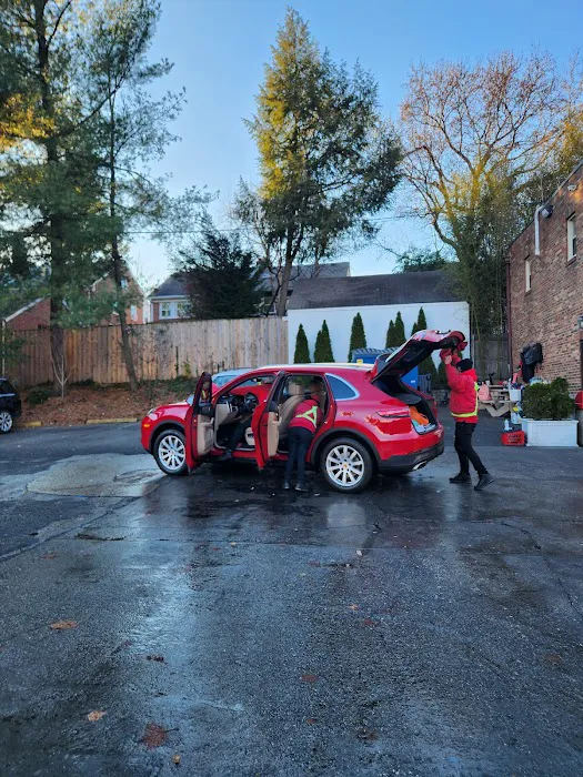 Flagship Carwash 8