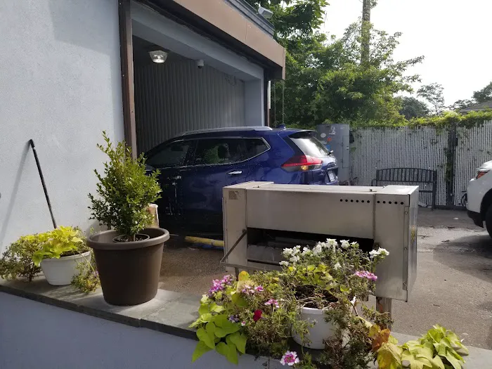 Bellmore Car Wash 2