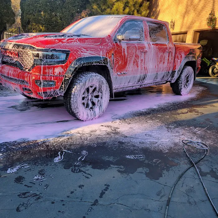 GLC Mobile Detailing Car Wash 5