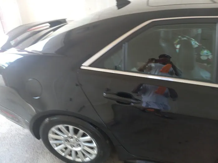 Chill’s Shine & Glo Car Wash & Storage 1