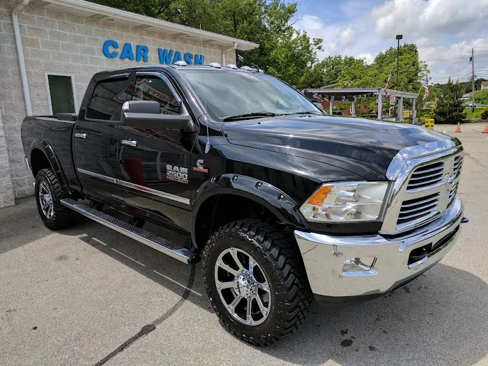 Willowbrook Car Wash & Detailing 4