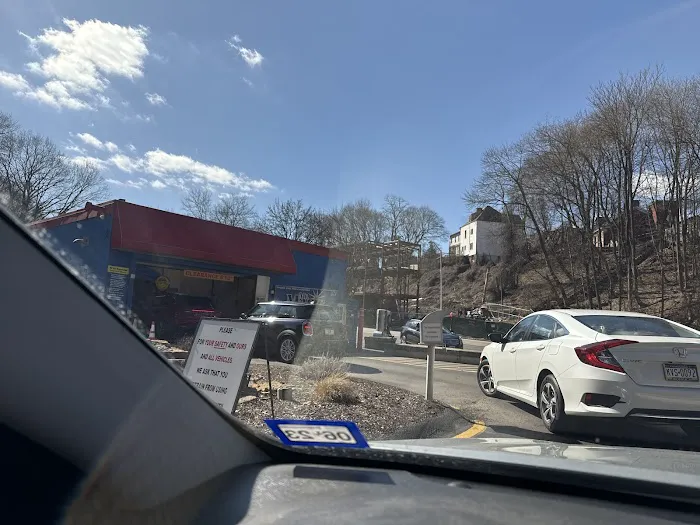 Mr. Magic Car Wash - East Liberty 5