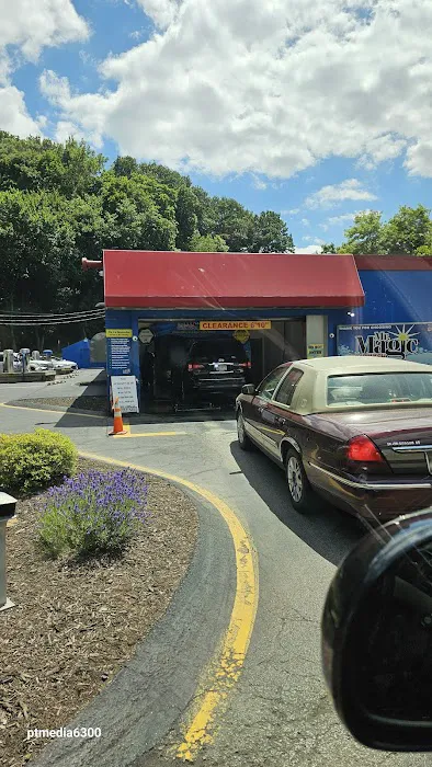 Mr. Magic Car Wash - East Liberty 6