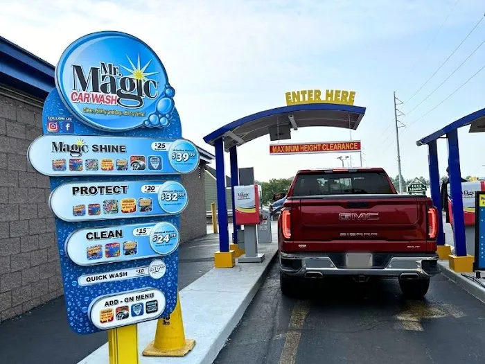 Mr. Magic Car Wash - Cranberry 3