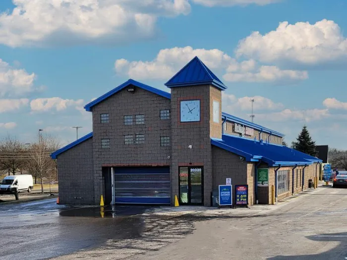 Mr. Magic Car Wash - Cranberry 7