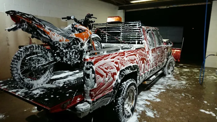 Broadway Carwash 3