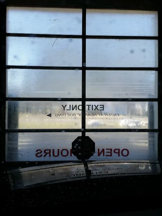 Smith's Laser Car Wash 8