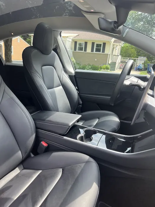 Super Shiny Hand Car Wash and Auto Detailing 6
