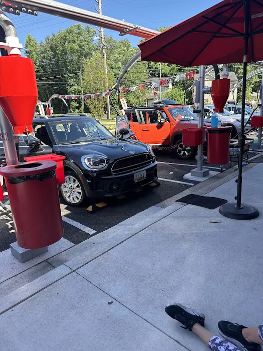 Flagship Carwash 4