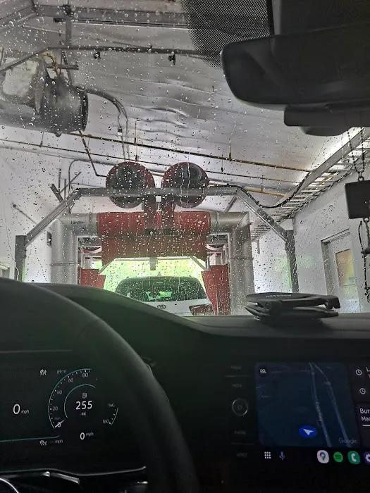 Flagship Carwash 3