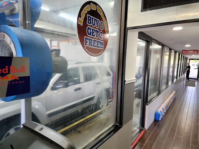 Mr. Suds Flex Car Wash of Copiague 1