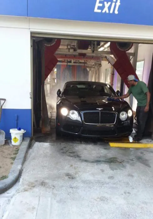 White Glove Auto Spa 0