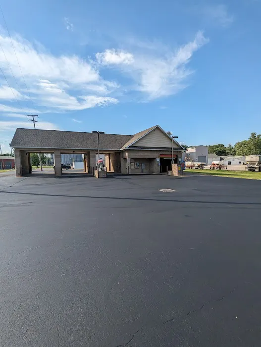 Rich's Splish Splash Car Wash 5