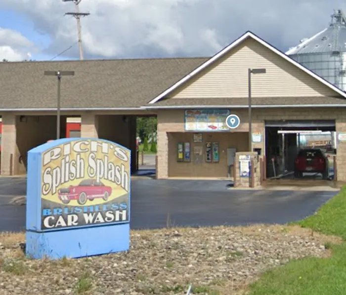 Rich's Splish Splash Car Wash 8