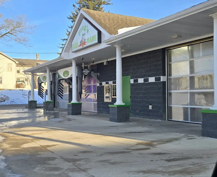 Frog's Car Wash 1