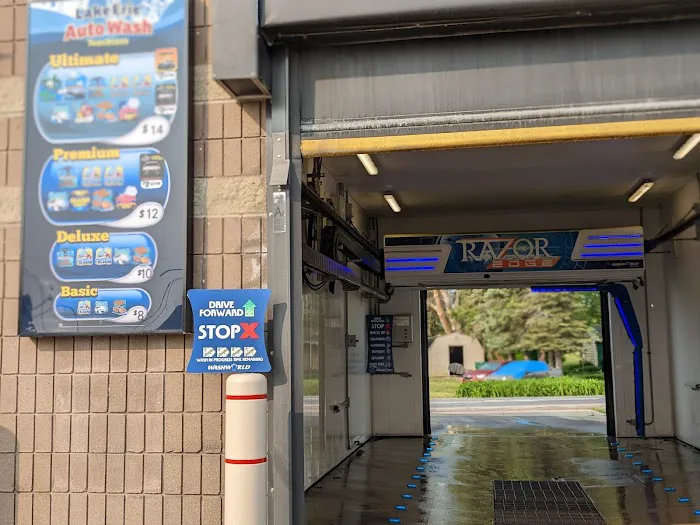 Lake Erie Auto Wash 6