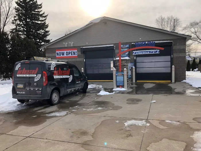 Lake Erie Auto Wash 7