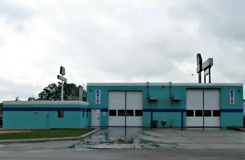Blue Beacon Truck Wash of Hubbard, OH 0