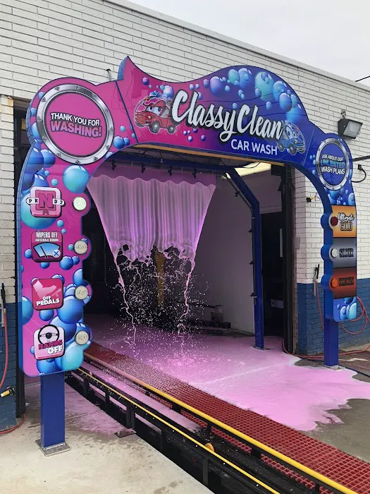 Classy Clean Car Wash Hubbard 7