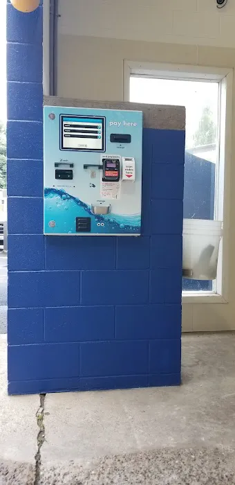 Professional Auto Wash 1