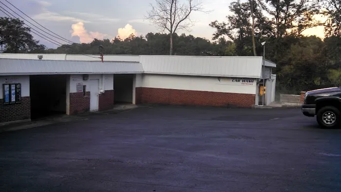 Touch-Free Automatic Car Wash 3