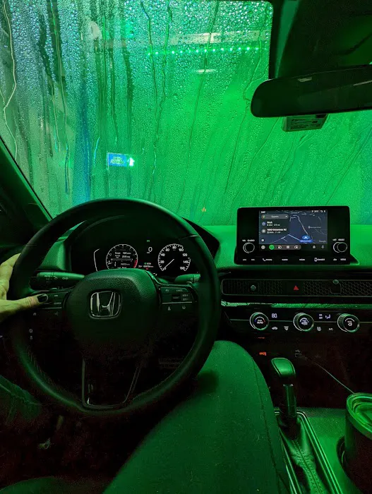 Dean Honda Car Wash 6