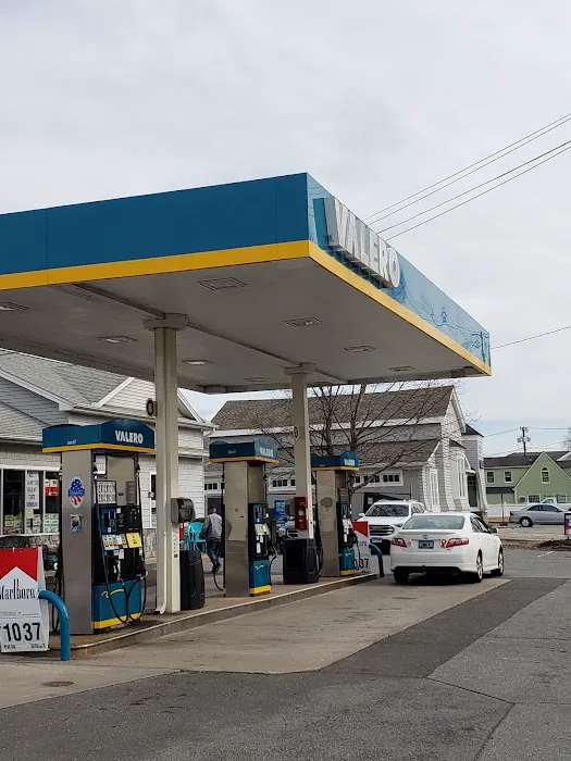 Clinton Valero 0