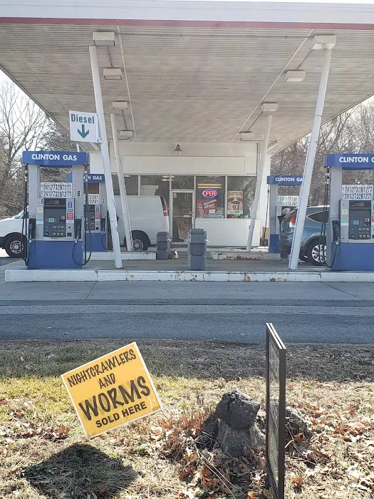 Clinton Gas 4