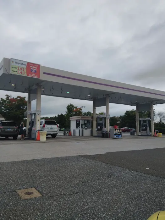 Gas Station - Stop and Shop 0