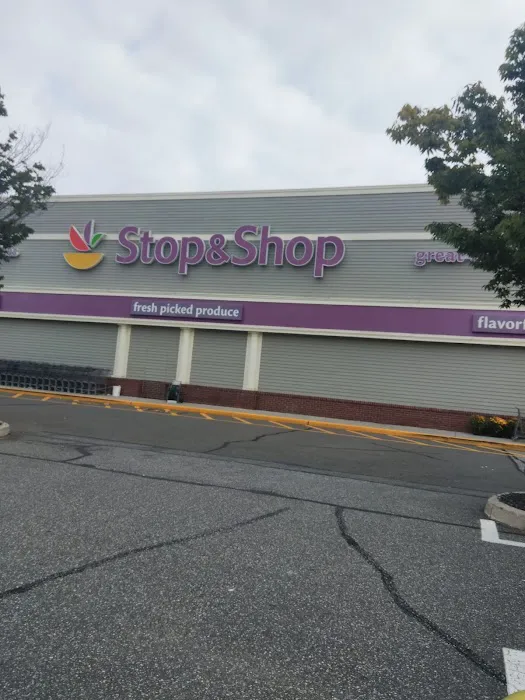 Gas Station - Stop and Shop 2