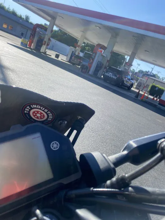 Exxon 4