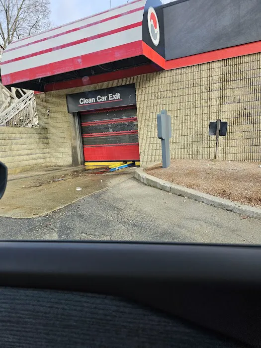 ScrubaDub Car Wash (Marlborough) 8