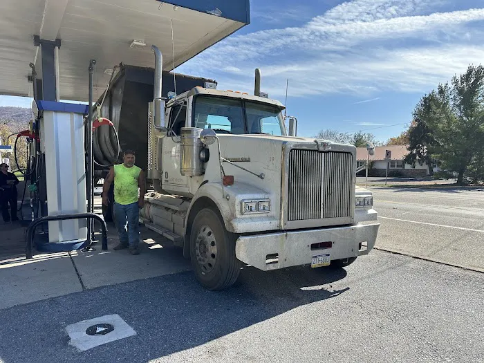 S&M FUEL MART 0