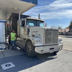 S&M FUEL MART ico
