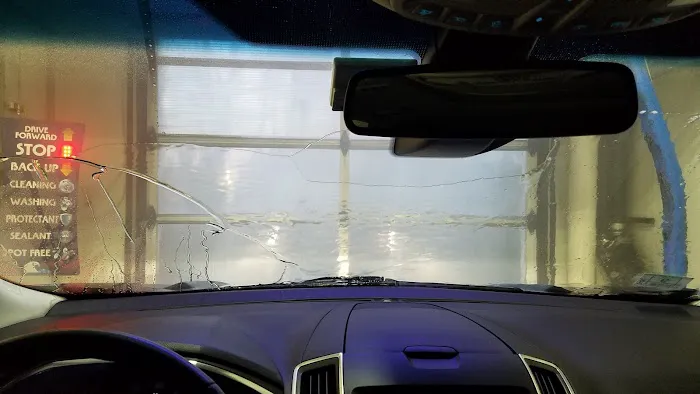 Tidal Wave Car Wash 0