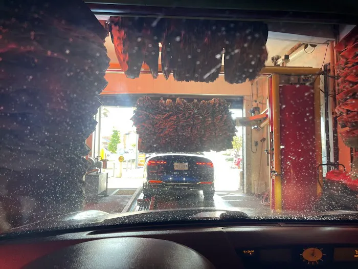 Mr Wash Car Wash 1