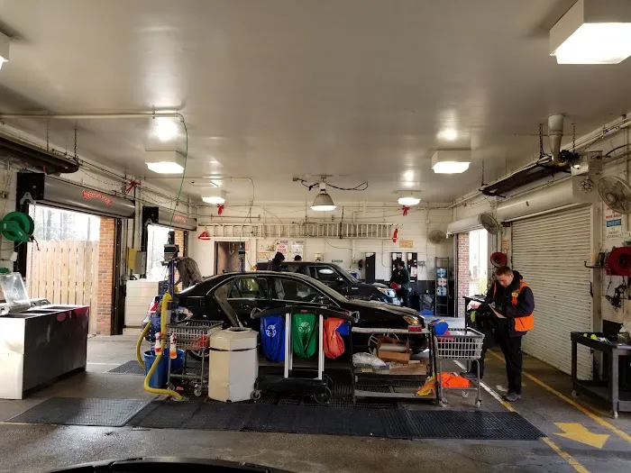 Mr Wash Car Wash 6