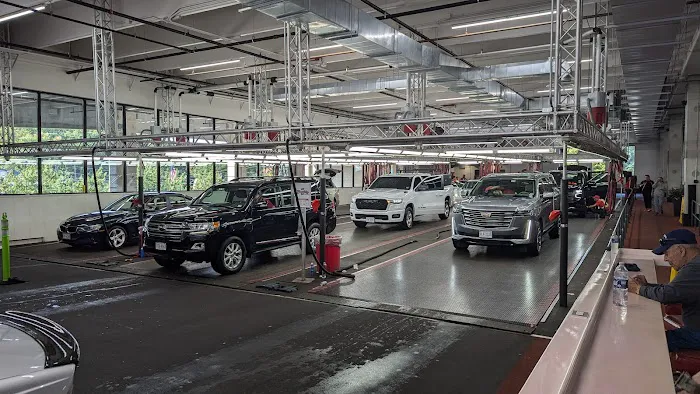 Flagship Carwash 4