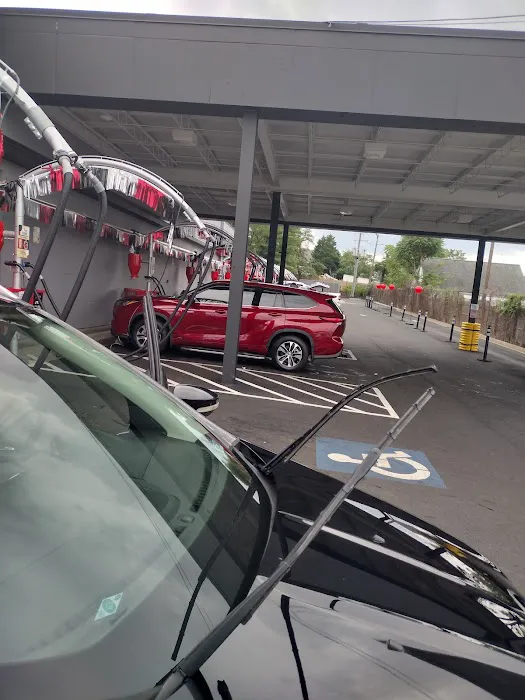 Flagship Carwash 4