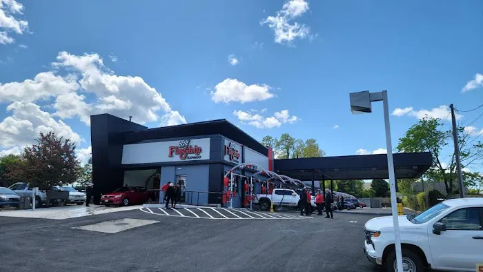 Flagship Carwash 6