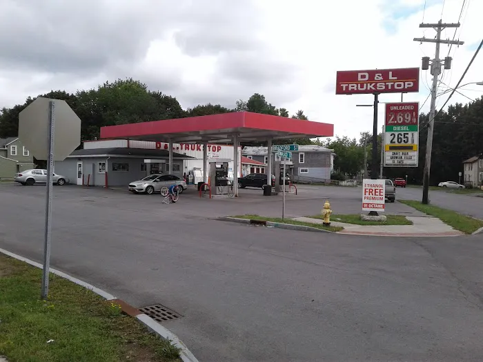 D & L Truk Stop 4