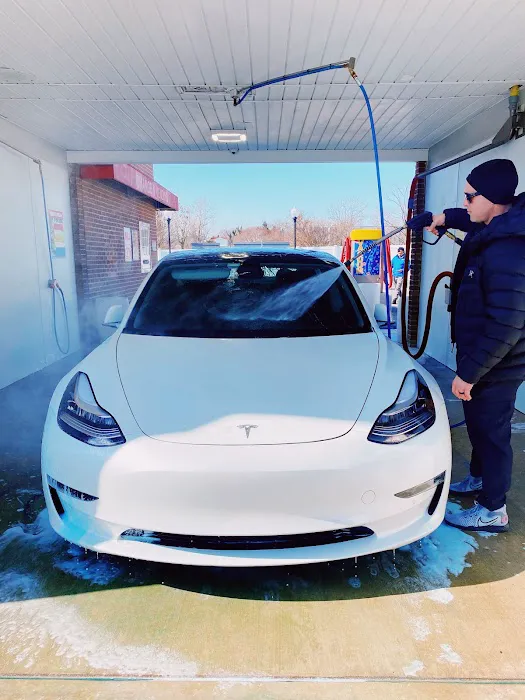 Water Works Car Wash- Annapolis 9