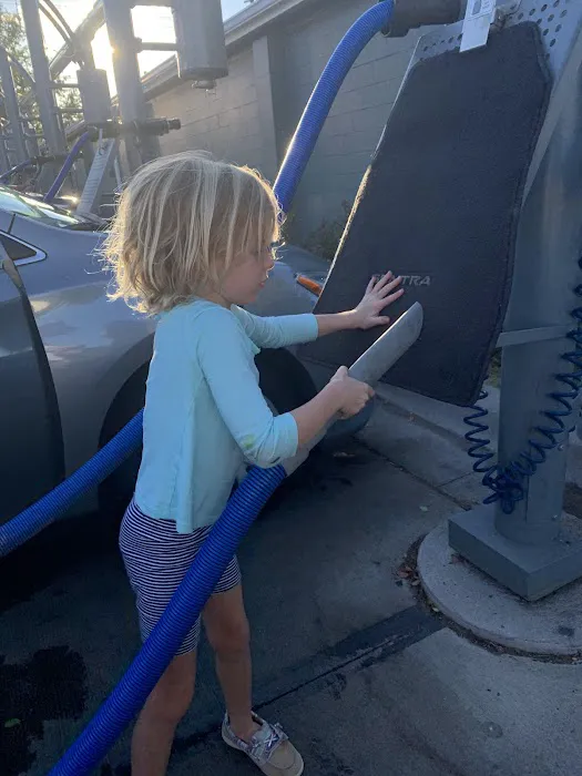 EcoXpress Car Wash 3