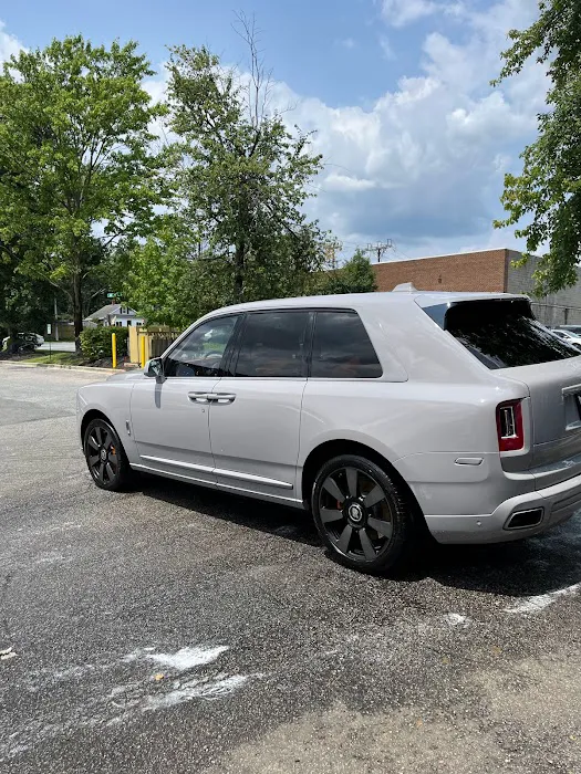 Trueshine Hand Wash & Window Tinting 3