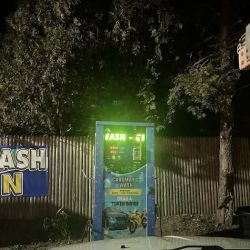 Otto's self serve car wash ico