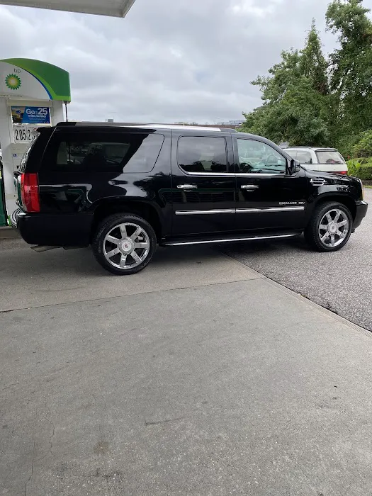 Bay Shore Golden Touch Car Wash 6