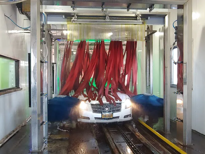 Bay Shore Golden Touch Car Wash 3
